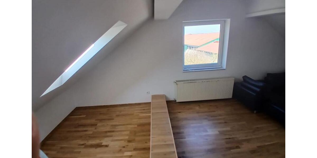 Dachgeschoßwohnung Diemelstadt - 2 Zimmer, 54 m&sup2;, 450&euro; | Angebot:25380894