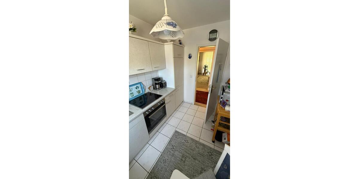 Etagenwohnung Schwerin Gartenstadt - 2 Zimmer, 70 m&sup2;, 660&euro; | Angebot:26381988