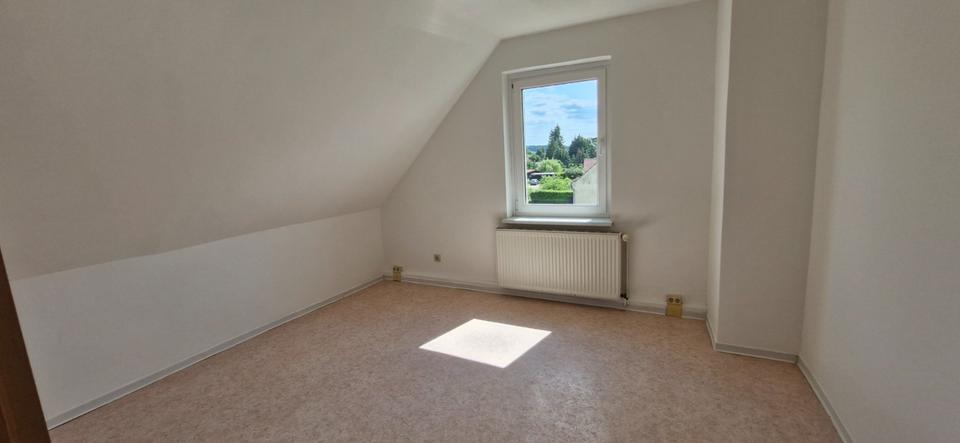 Dachgeschoßwohnung Goldberg - 2 Zimmer, 48 m&sup2;, 290&euro; | Angebot:25794998