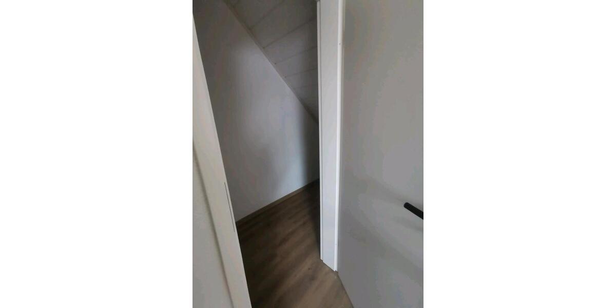 Etagenwohnung Limburg an der Lahn - 3 Zimmer, 105 m&sup2;, 1.130&euro; | Angebot:20797935