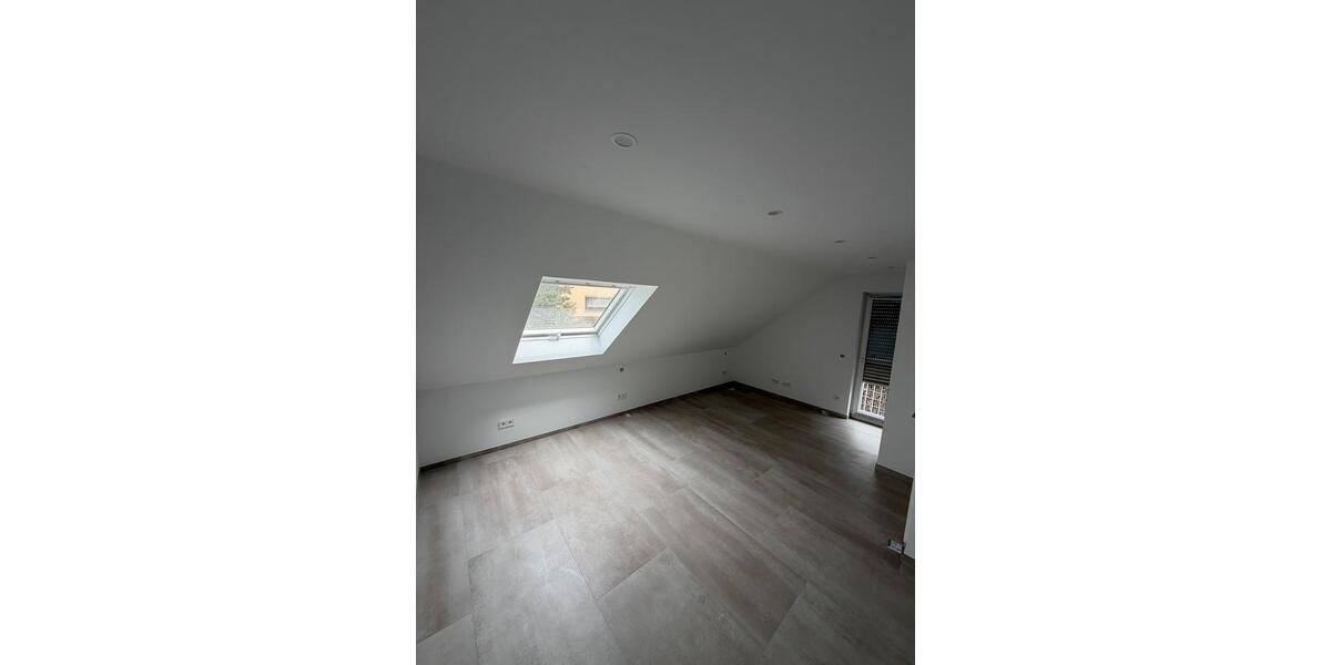 Doppelhaushälfte Perl - 3 Zimmer, 95 m&sup2;, 1.850&euro; | Angebot:26624286