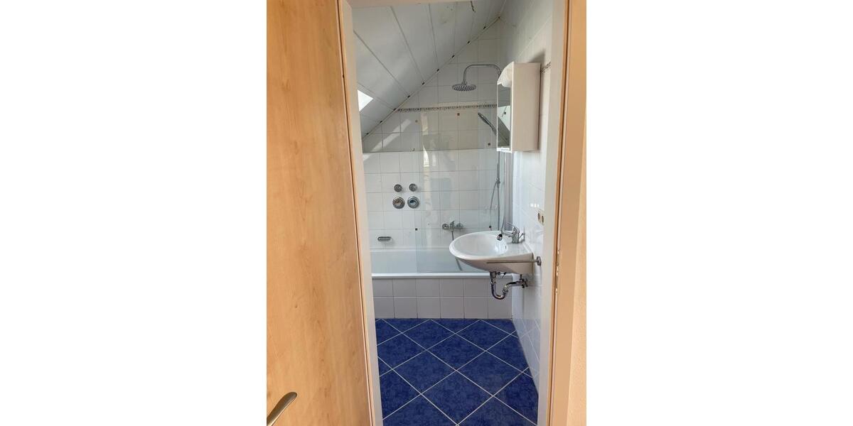 Dachgeschoßwohnung Taufkirchen (Vils) - 2 Zimmer, 60 m&sup2;, 900&euro; | Angebot:25807328