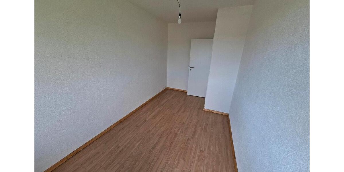 Etagenwohnung Marienberg - 3 Zimmer, 60 m&sup2;, 377&euro; | Angebot:26612321