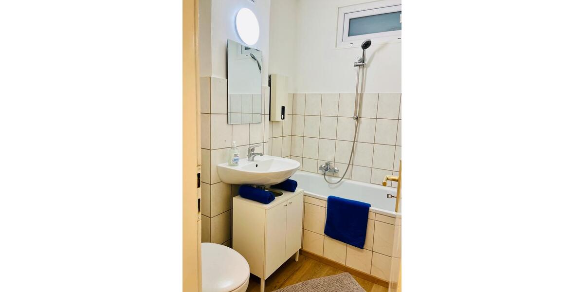 Etagenwohnung Essen Südviertel - 1 Zimmer, 30 m&sup2;, 715&euro; | Angebot:24896146