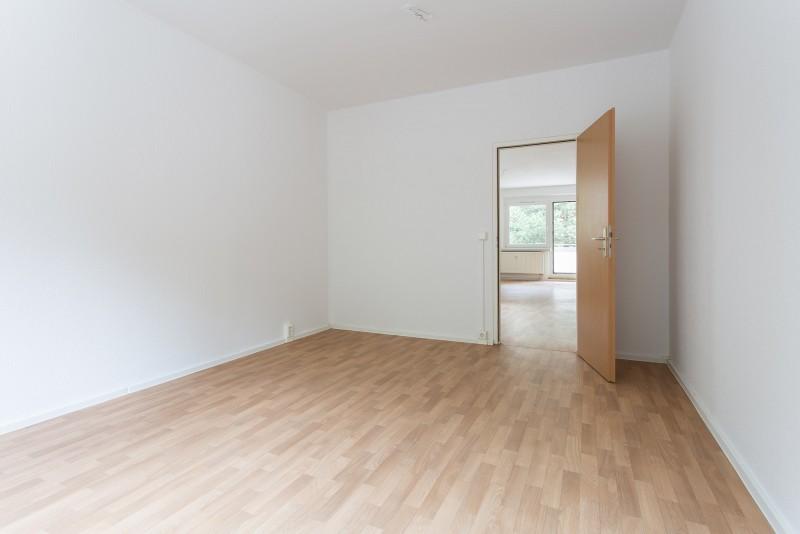 Erdgeschoßwohnung Chemnitz Markersdorf - 3 Zimmer, 71 m&sup2;, 423&euro; | Angebot:26479888