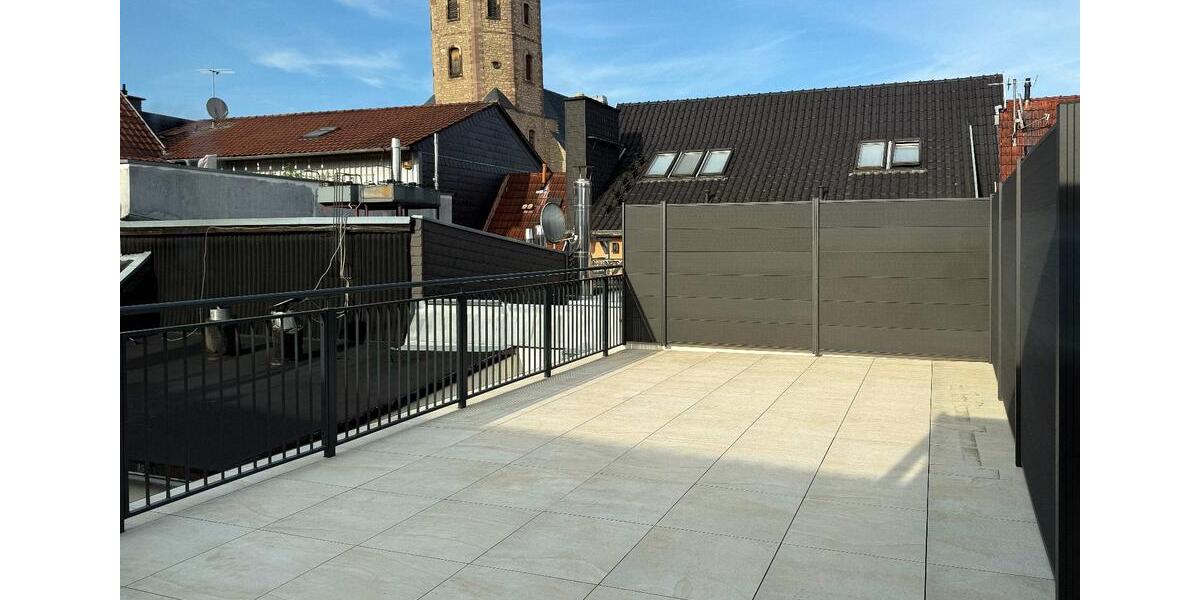 Dachgeschoßwohnung Sangerhausen - 2.5 Zimmer, 106 m&sup2;, 900&euro; | Angebot:26040945