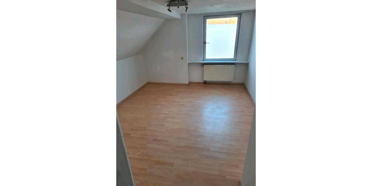 Doppelhaushälfte Krumbach (Schwaben) - 3 Zimmer, 68 m&sup2;, 800&euro; | Angebot:25895292