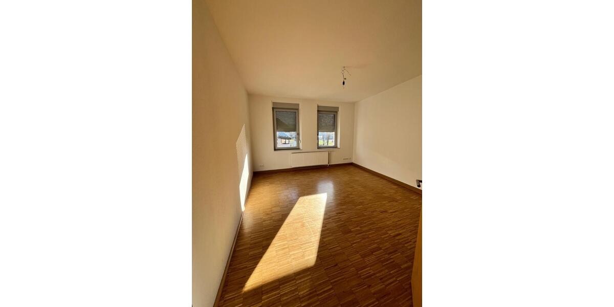 Etagenwohnung Lüdenscheid - 4 Zimmer, 96 m&sup2;, 780&euro; | Angebot:26231190