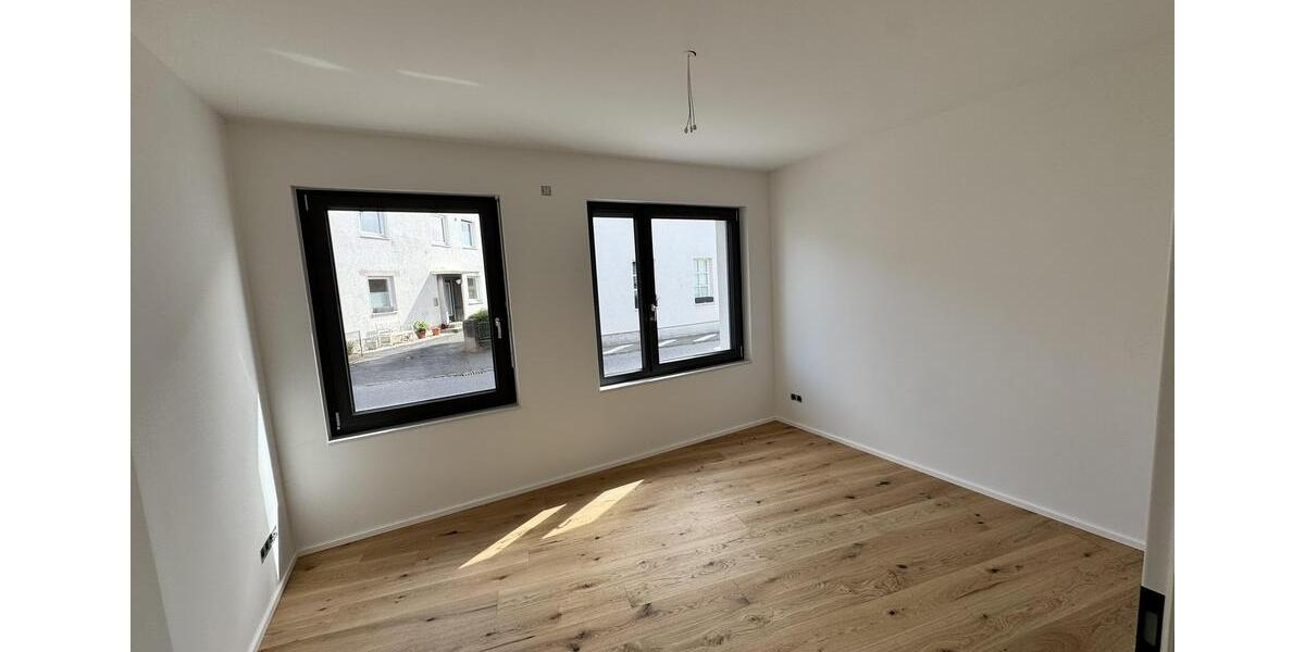 Erdgeschoßwohnung Bonn Bad Godesberg - 3 Zimmer, 75 m&sup2;, 1.500&euro; | Angebot:26050312