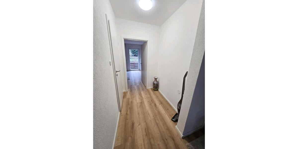 Etagenwohnung Gummersbach - 3 Zimmer, 65 m&sup2;, 750&euro; | Angebot:26647385