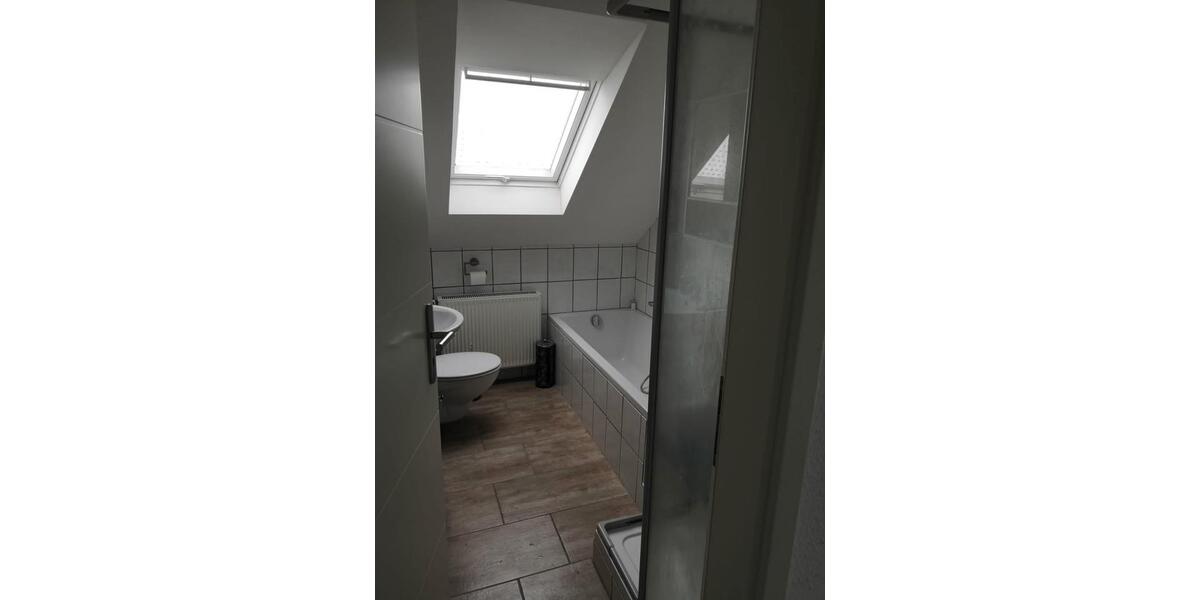 Etagenwohnung Trier Kürenz - 4 Zimmer, 80 m&sup2;, 1.008&euro; | Angebot:26524684