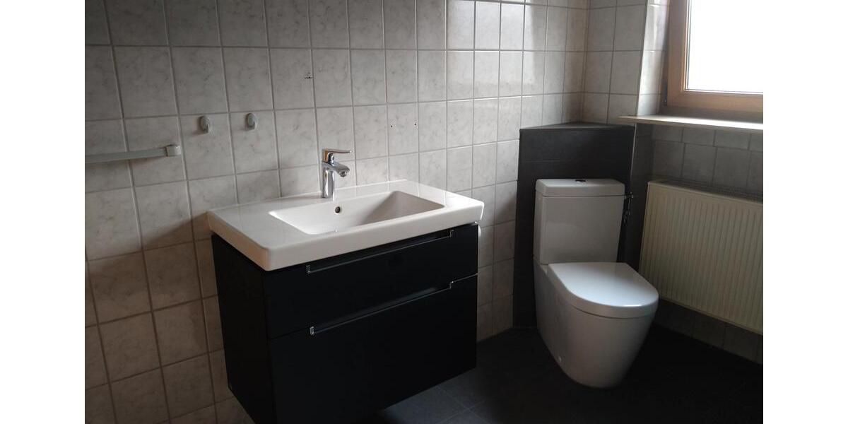 Etagenwohnung Schiffweiler - 2 Zimmer, 67 m&sup2;, 500&euro; | Angebot:26413189