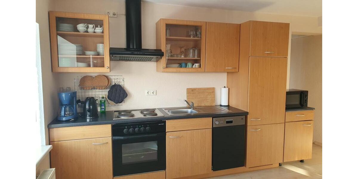 Wohnen auf Zeit Schwerin Friedrichsthal - 4 Zimmer, 85 m&sup2;, 30&euro; | Angebot:14034713