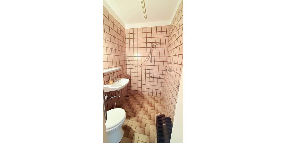 Gewerbeobjekt Bassum - 3 Zimmer, 63 m&sup2;, 990&euro; | Angebot:23943819