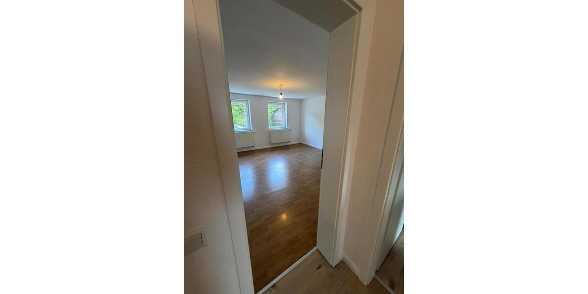Etagenwohnung Wuppertal Gemarkung Nächstebreck - 2 Zimmer, 72 m&sup2;, 640&euro; | Angebot:26669638