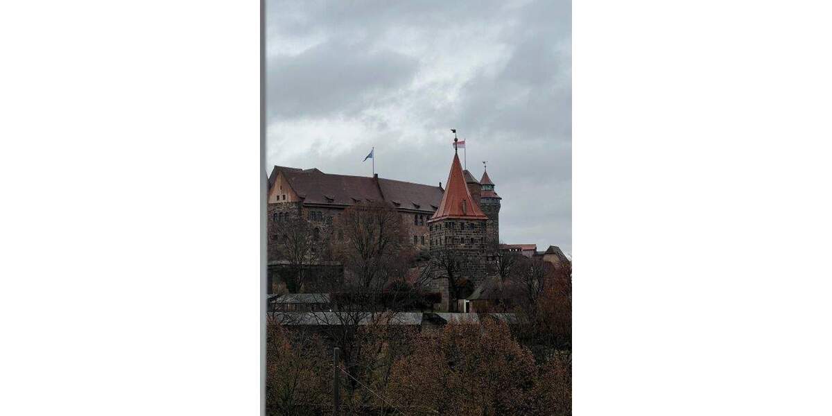 Etagenwohnung Nürnberg St Johannis - 4 Zimmer, 214 m&sup2;, 2.600&euro; | Angebot:24056652