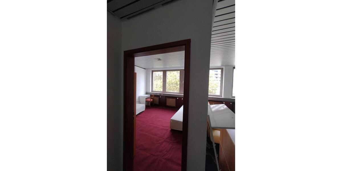 Wohnen auf Zeit Mülheim an der Ruhr - 4 Zimmer, 85 m&sup2;, 330&euro; | Angebot:25895376