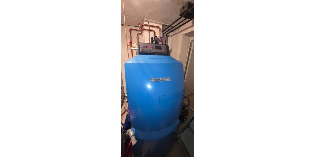 Einfamilienhaus Leonberg - 7.5 Zimmer, 140 m&sup2;, 2.000&euro; | Angebot:25174653