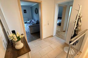 Dachgeschoßwohnung Esens - 2 Zimmer, 61 m&sup2;, 580&euro; | Angebot:26675271