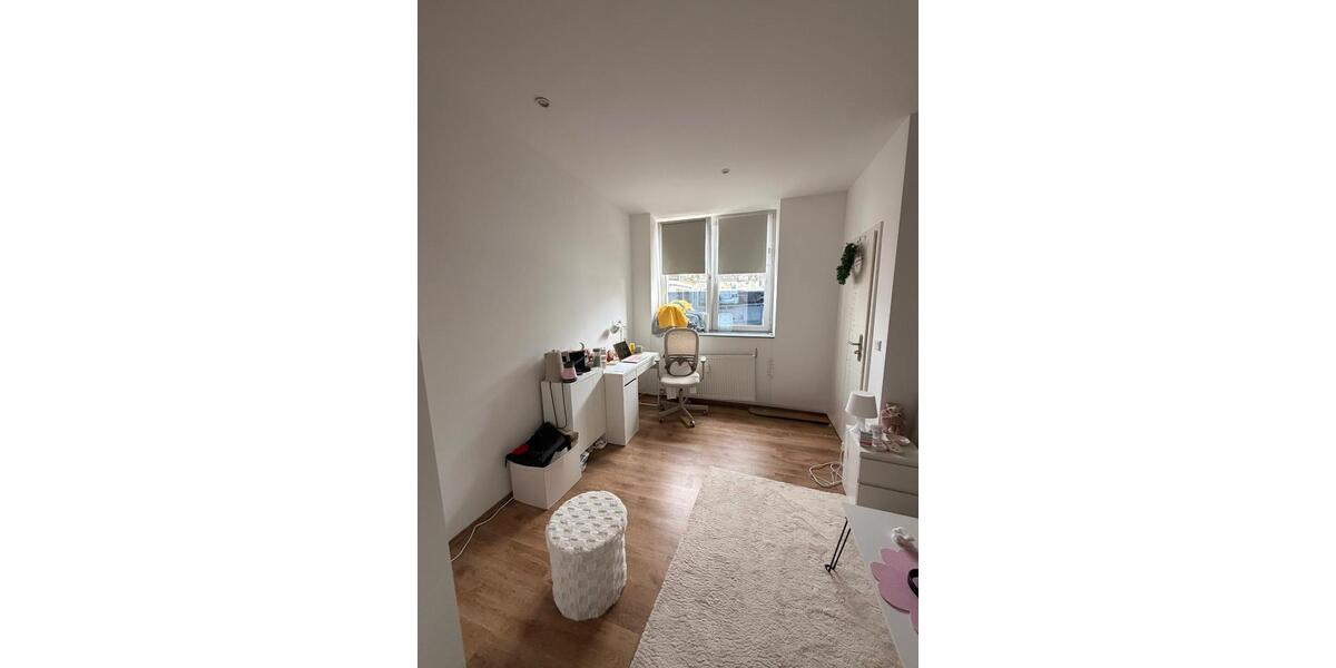 Wohnen auf Zeit Bochum Günnigfeld - 1 Zimmer, 13 m&sup2;, 450&euro; | Angebot:26094125