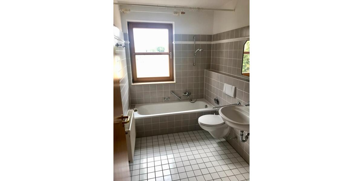 Etagenwohnung Herzberg am Harz - 2 Zimmer, 72 m&sup2;, 580&euro; | Angebot:26566034