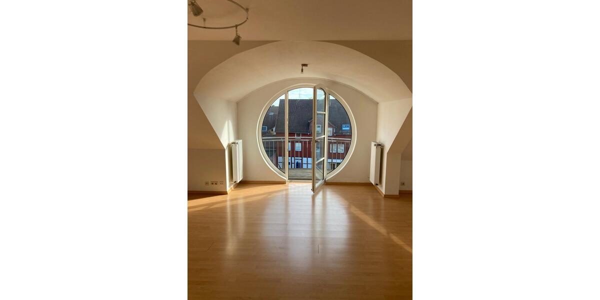 Dachgeschoßwohnung Holzminden - 1 Zimmer, 40 m&sup2;, 340&euro; | Angebot:26559129