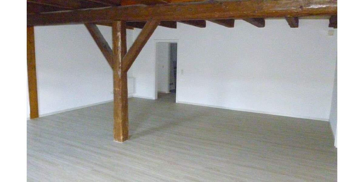 Etagenwohnung Weikersheim - 3 Zimmer, 110 m&sup2;, 660&euro; | Angebot:25728530