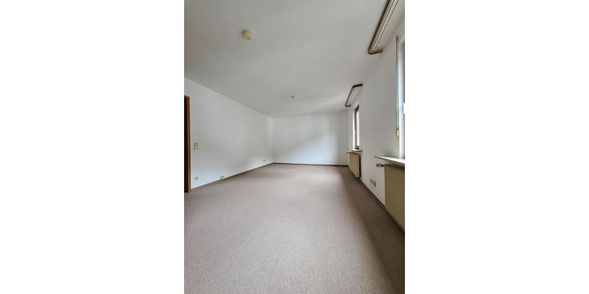 Etagenwohnung Schramberg - 3.5 Zimmer, 80 m&sup2;, 580&euro; | Angebot:25181086