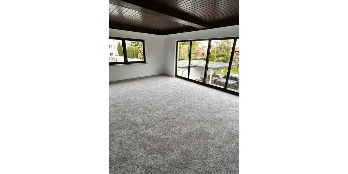 Traumhafte Dreizimmerwohnung mit Panorama Fenstern 3 zimmer