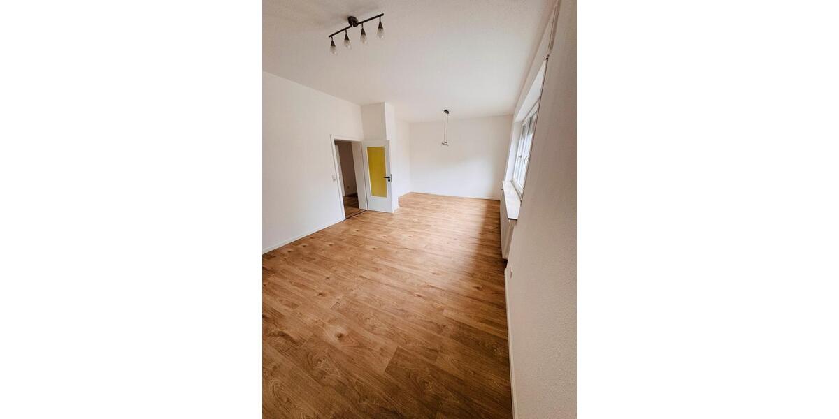 Erdgeschoßwohnung Herford - 3 Zimmer, 84 m&sup2;, 898&euro; | Angebot:26297061