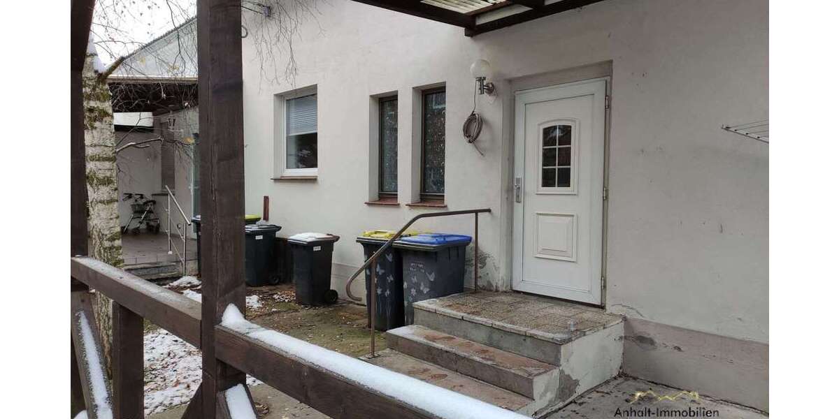 Etagenwohnung Oranienbaum - 2 Zimmer, 62 m&sup2;, 436&euro; | Angebot:27073219