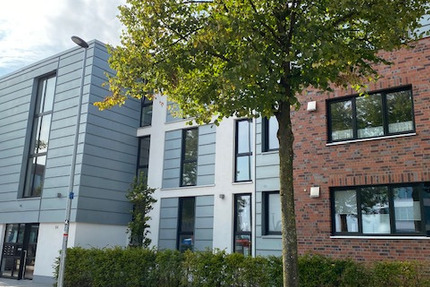 Lichtdurchflutete Wohnung mit Aufzug und großer Loggia 2 zimmer