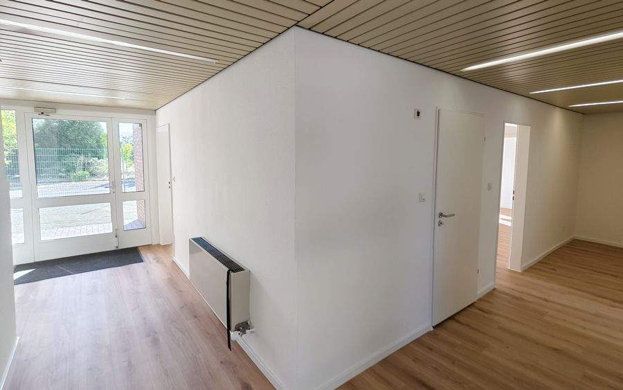Gewerbeobjekt Edemissen Wipshausen - 6 Zimmer, 150 m&sup2;, 1.125&euro; | Angebot:25735321