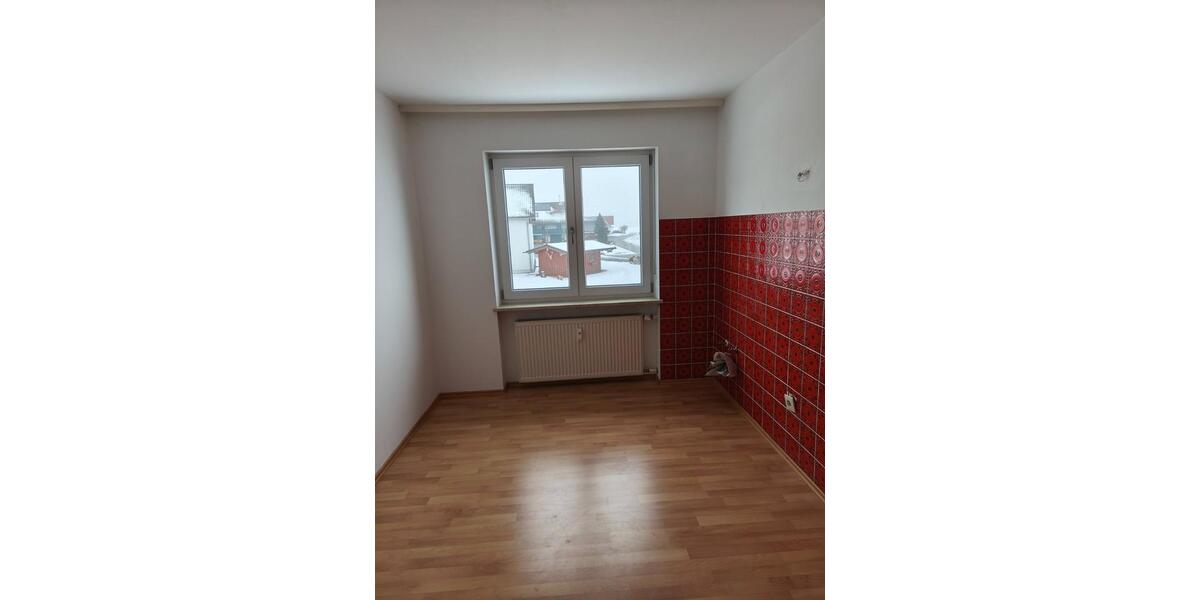 Etagenwohnung Plattling - 3 Zimmer, 61 m&sup2;, 570&euro; | Angebot:24582839