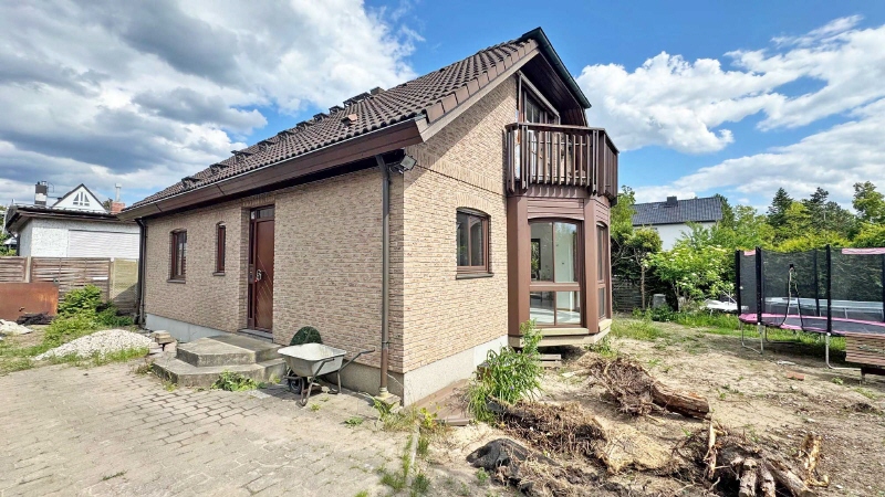 Familienidyll mit Garten in Rudow – Einfamilienhaus zur Miete