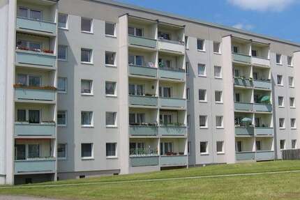 Wohnung Zeulenroda-Triebes Triebes - 3 Zimmer, 69 m&sup2;, 377&euro; | Angebot:27314089