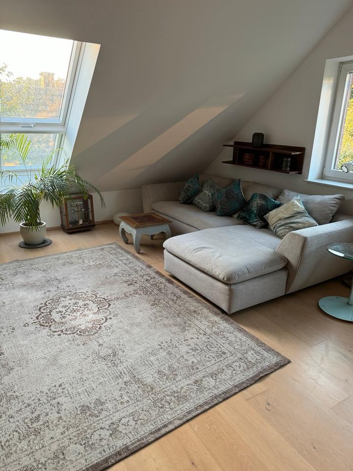 Schöne möblierte Wohnung in Gütersloh Nähe Bertelsmann Miele