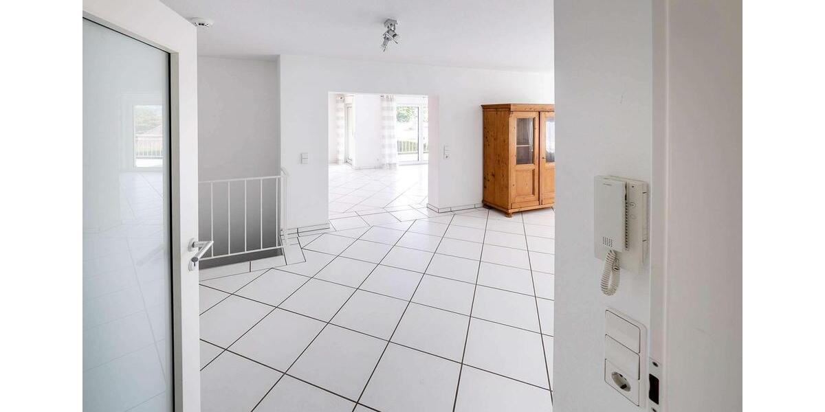 Erdgeschoßwohnung Gaienhofen - 3 Zimmer, 107 m&sup2;, 1.750&euro; | Angebot:25711614