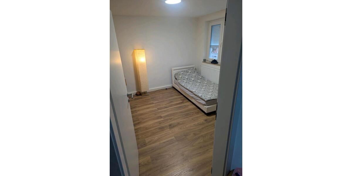 WG Zimmer mit warm 400 zimmer