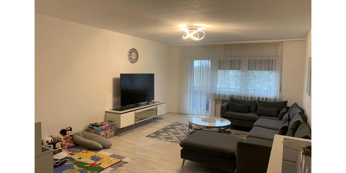 Etagenwohnung Waghäusel - 2 Zimmer, 74 m&sup2;, 850&euro; | Angebot:26050718
