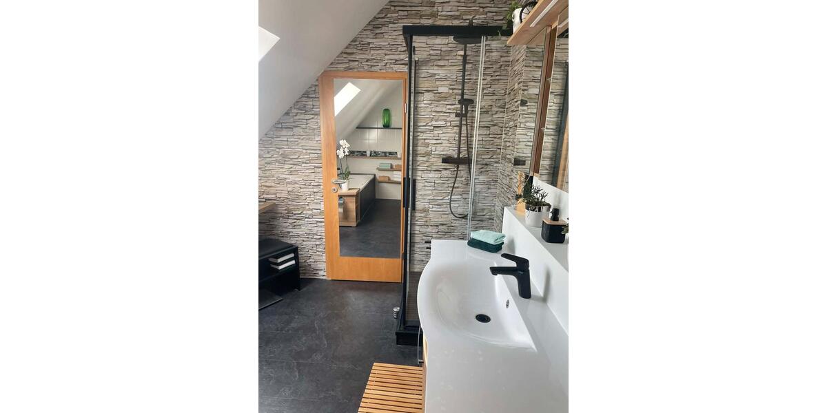 Dachgeschoßwohnung Halberstadt - 3.5 Zimmer, 114 m&sup2;, 700&euro; | Angebot:26151733