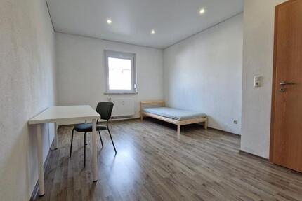 Wohnung Schweinfurt Haardt - 16 Zimmer, 16 m&sup2;, 360&euro; | Angebot:26670247