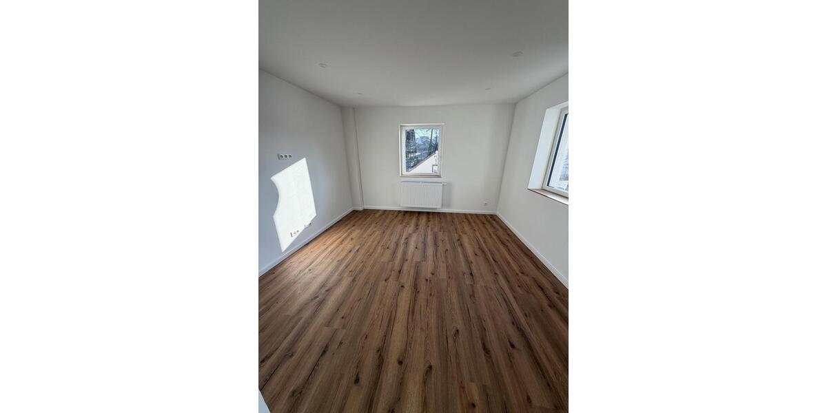 Etagenwohnung Heroldsberg - 3.5 Zimmer, 80 m&sup2;, 1.190&euro; | Angebot:24653306