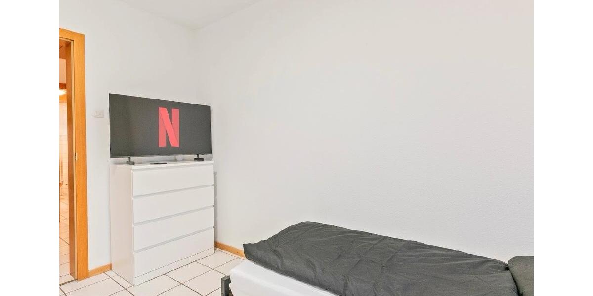 Einfamilienhaus Ofterdingen - 3 Zimmer, 200 m&sup2;, 20&euro; | Angebot:24511697