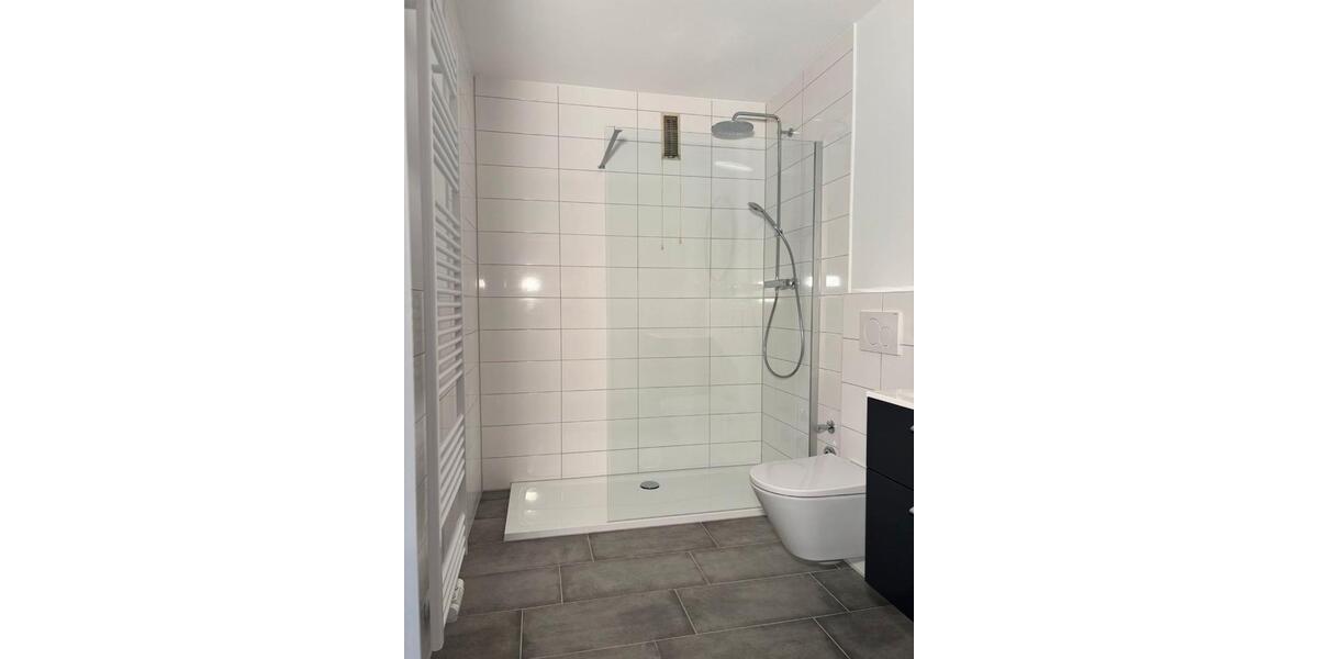Etagenwohnung Cuxhaven - 3 Zimmer, 80 m&sup2;, 785&euro; | Angebot:26702142