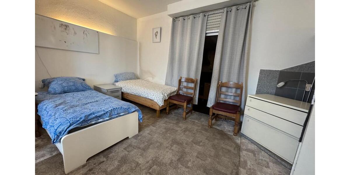 Wohnen auf Zeit Hahnstätten - 10 Zimmer, 250 m&sup2;, 15&euro; | Angebot:24532762