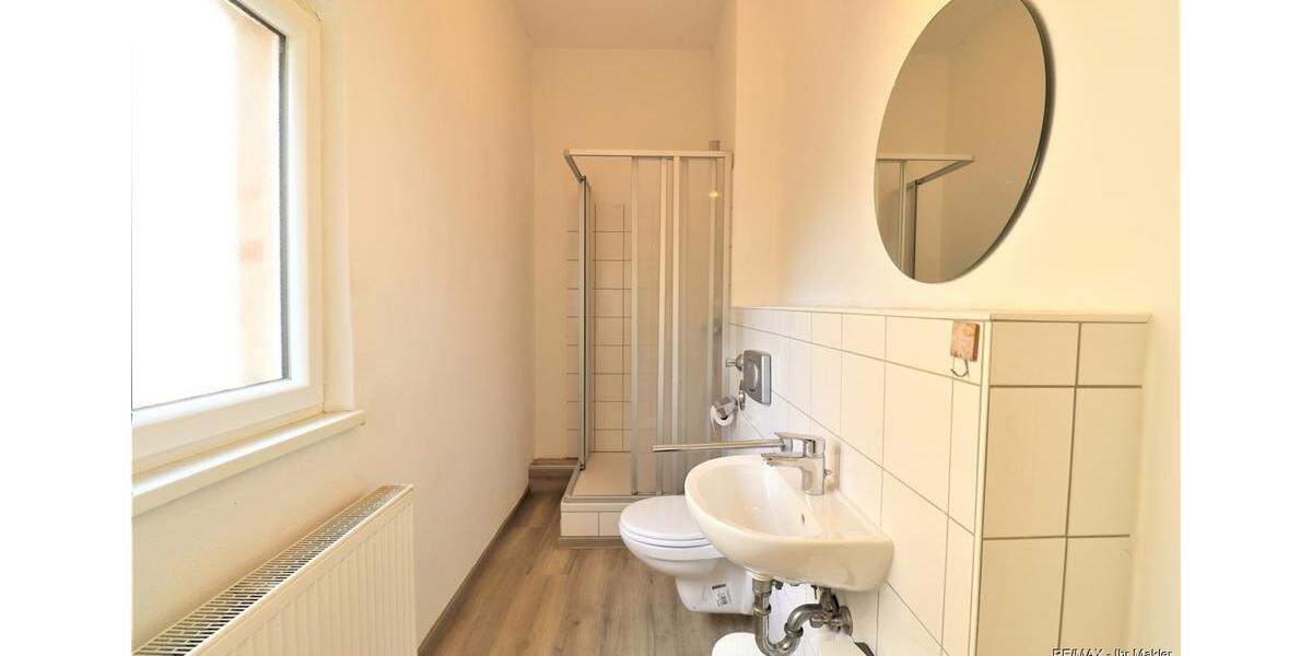 Dachgeschoßwohnung Nürnberg Gleißhammer - 1 Zimmer, 30 m&sup2;, 410&euro; | Angebot:26012870