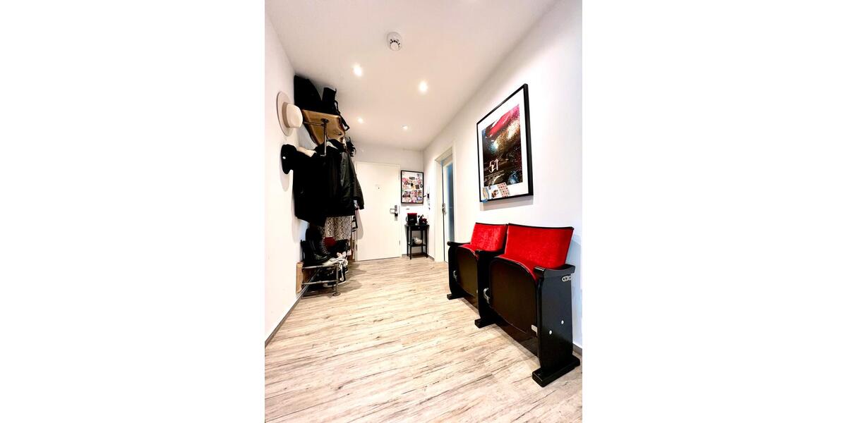 Wohnen auf Zeit Düsseldorf Stadtmitte - 2 Zimmer, 80 m&sup2;, 2.200&euro; | Angebot:25723305