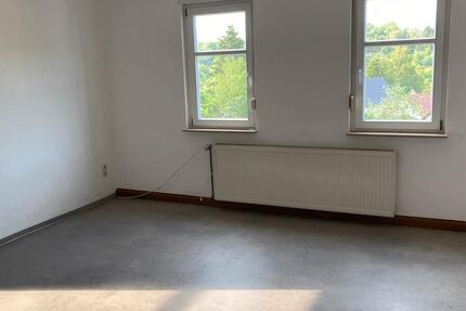 Wohnung Suhl - 2.5 Zimmer, 60 m&sup2;, 516&euro; | Angebot:26059998