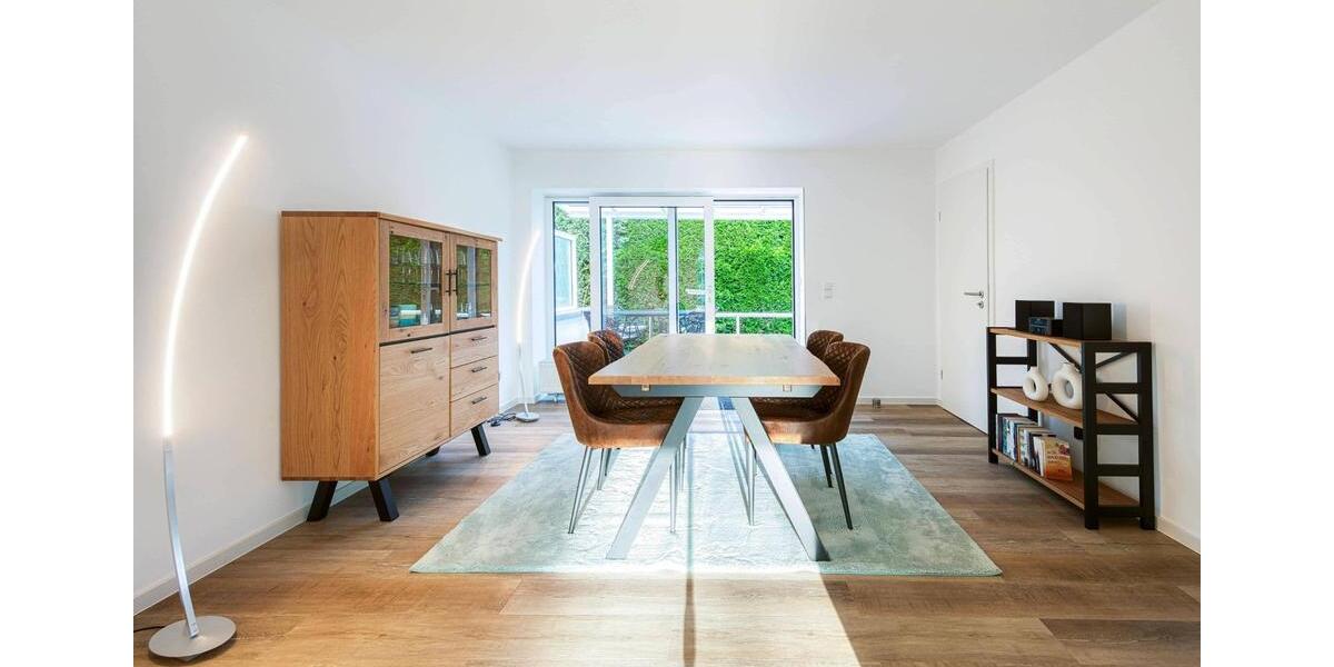 Etagenwohnung Waren (Müritz) - 4 Zimmer, 115 m&sup2;, 1.999&euro; | Angebot:24875366